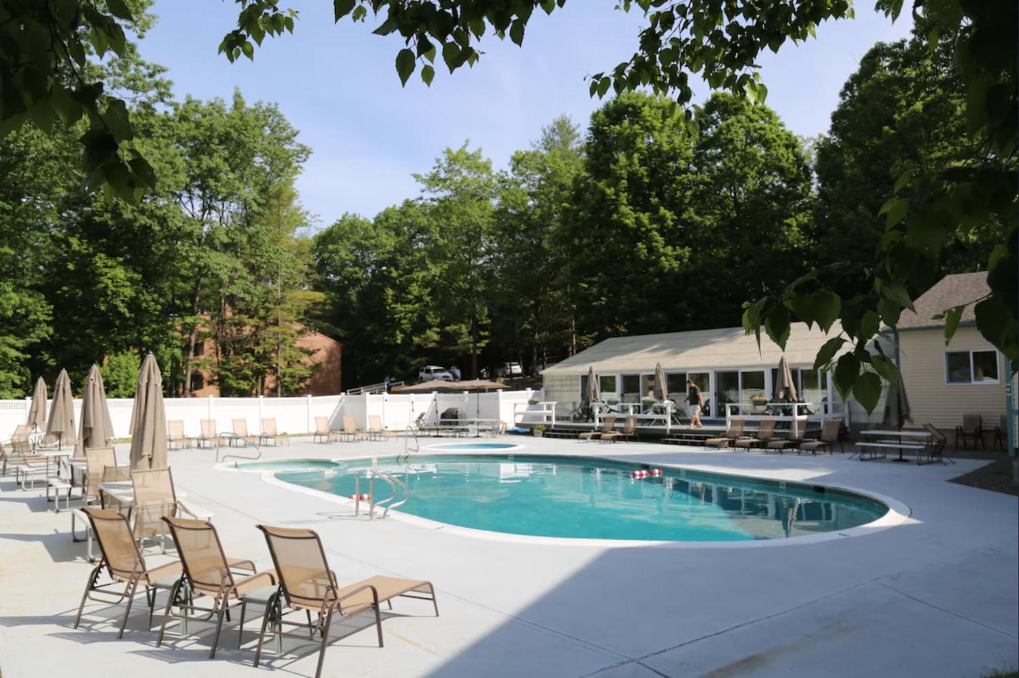 Cold Spring Plymouth Resort Ashland Экстерьер фото